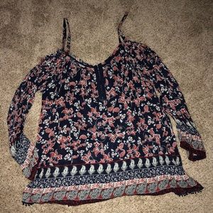 Cold shoulder top